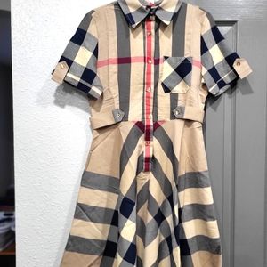 D & R NWT A-frame dress.  Size Lg